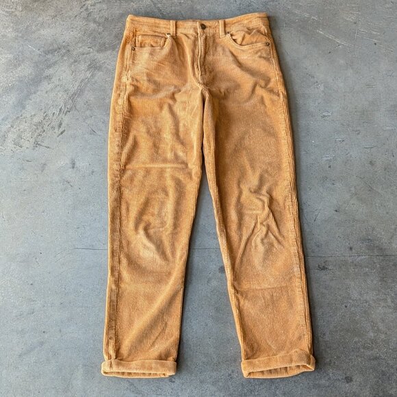 American Eagle Golden Yellow Corduroy Mom Jeans size 8 - Picture 1 of 8